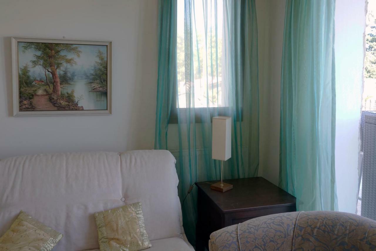 Villa Nikolina Dhrousha Екстериор снимка